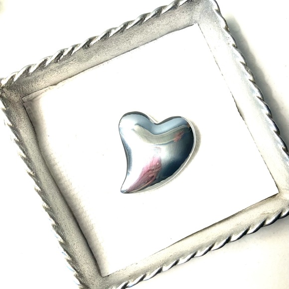 Mariposa Rope Edge Napkin Box & 7 Napkin Weights - Picture 5 of 10